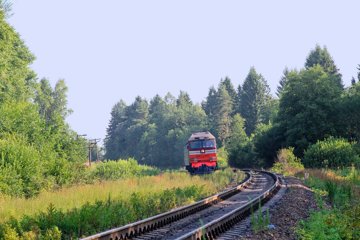 Тепловоз ТЭП70-0065 с поездом Торжок - Соблаго на перегоне Торжок - Торжок-Южный