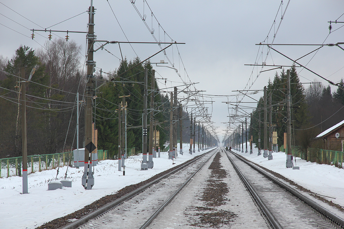 Вид от платформы Бухаловский переезд в сторону о.п. Левошинка