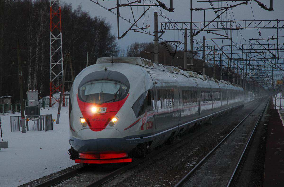 Электропоезд ЭВС1-05 «Сапсан» проследует платформу Кузьминка, перегон Тверь - Редкино