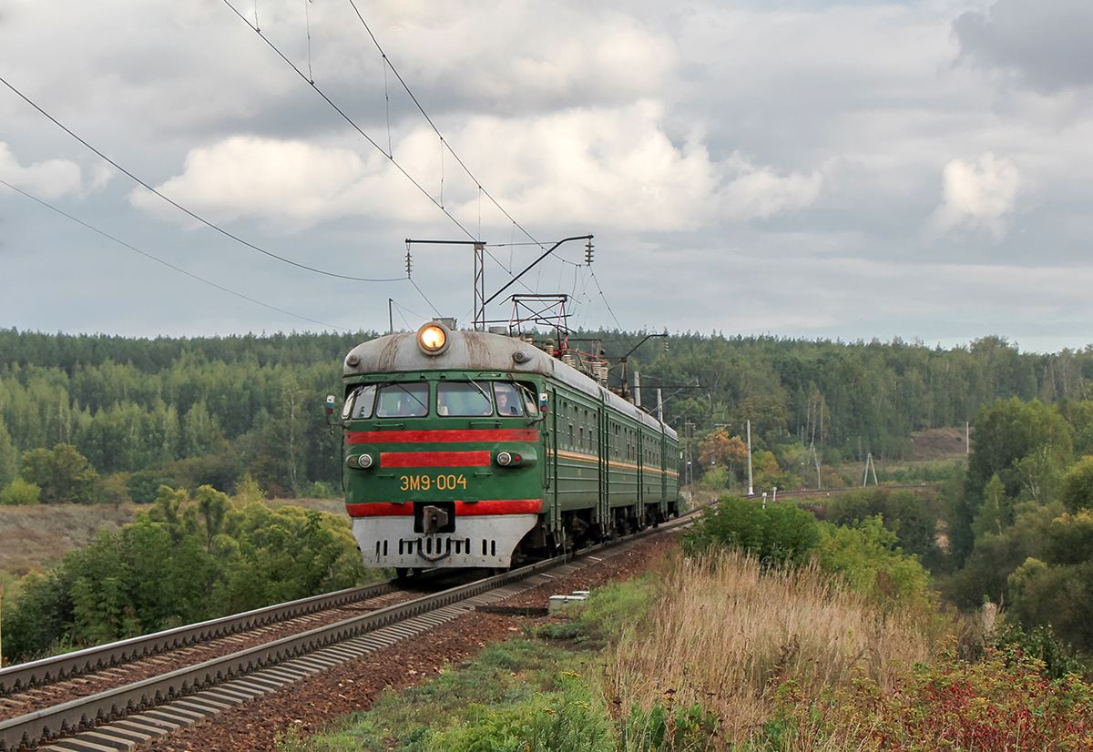 Электропоезд ЭМ9-004, перегон Павелец-I-Тульский - Мшанка