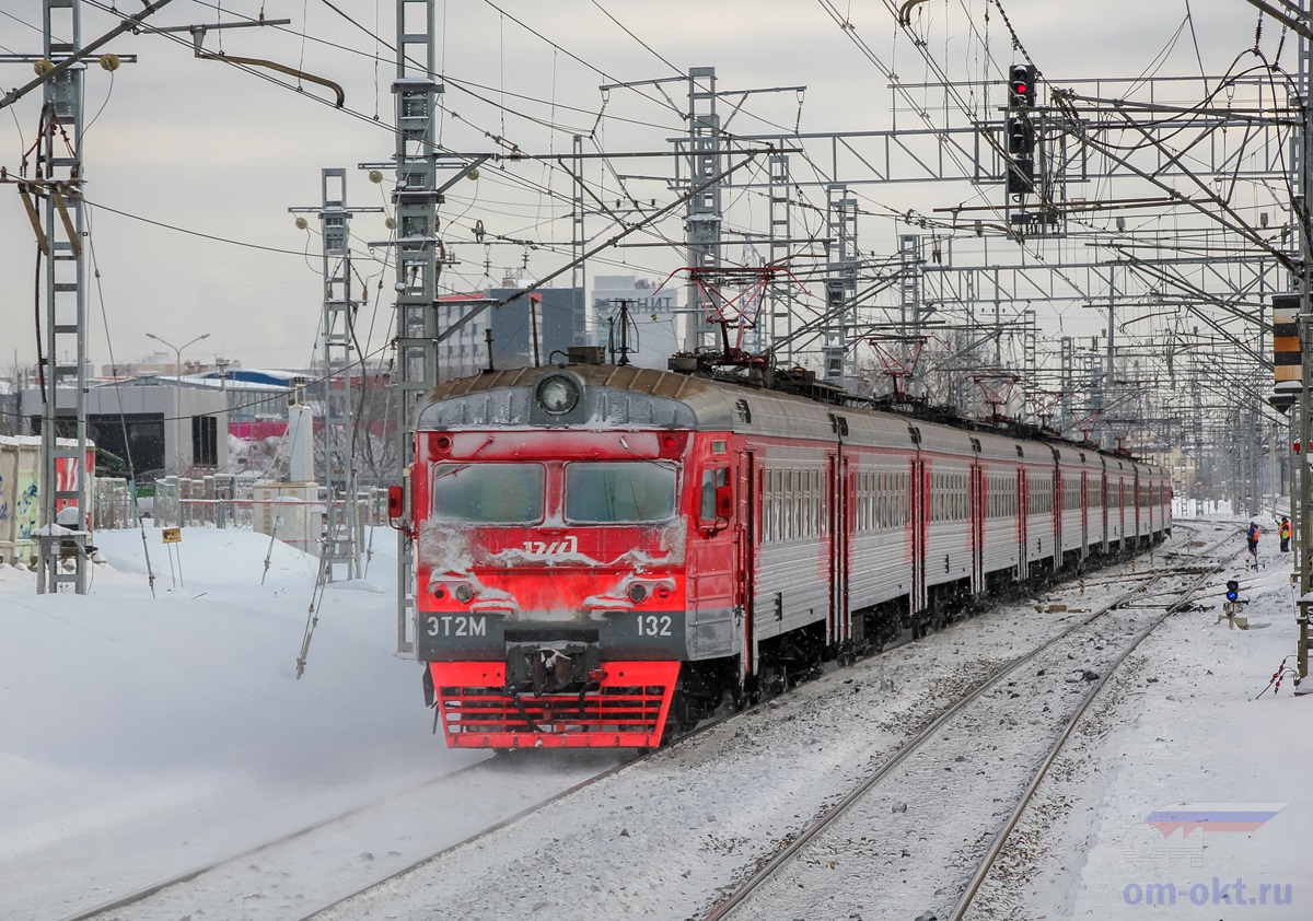 Электропоезд ЭТ2М-132 близ платформы Останкино, перегон Ховрино - Москва-Товарная