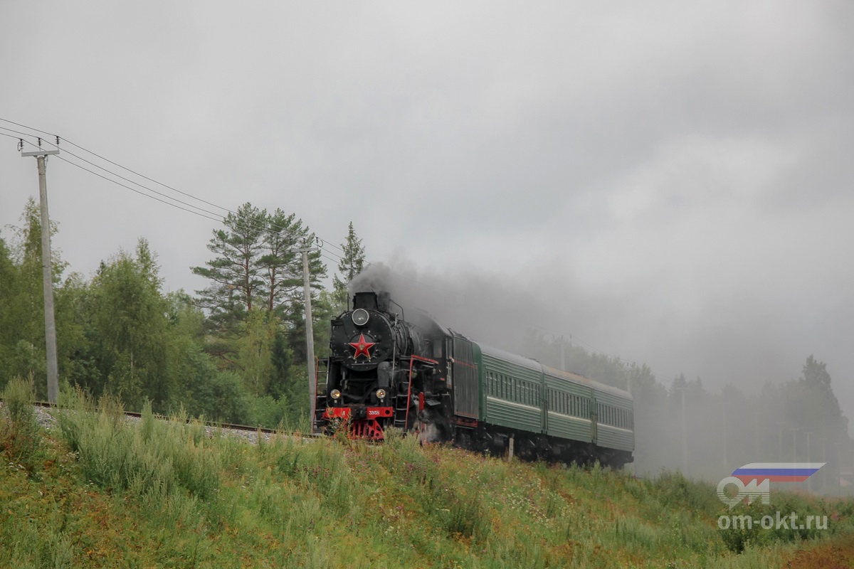Паровоз Л-3958 с пригородным поездом на перегоне Бологое-Полоцкое - Куженкино
